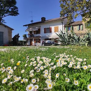 Appartamento Dai Nonni San Giovanni In Marignano Exterior photo