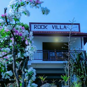 Rockvilla homestay&BNB Mihintale Exterior photo