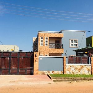 Appartamento Chez Nous House Accra Exterior photo