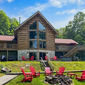 Shangri-Log - Cabin On Moose Lake With Sauna, Hot Tub, Dock Haliburton Exterior photo