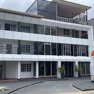 101 Suites Paramaribo Exterior photo