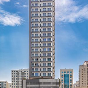 Appartamento Afaq Tower Al Manamah Exterior photo