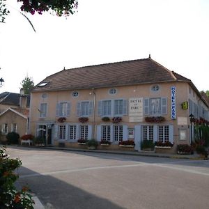 Hotel Restaurant Le Parc Arc-en-Barrois Exterior photo