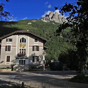 Hotel San Giovanni Vigo di Fassa Exterior photo