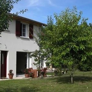 Au Saint-Amand Bed and Breakfast Poissons Exterior photo