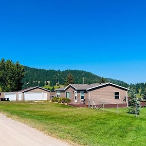 A Berry Good Lane To Be In Villa Sturgis Exterior photo