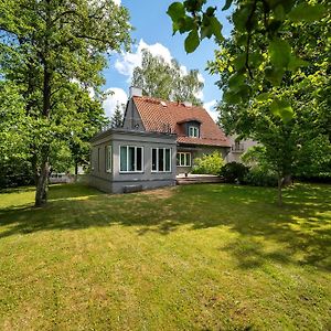 Hotel Gustav Ernesaks- Kadriorg Reval Exterior photo