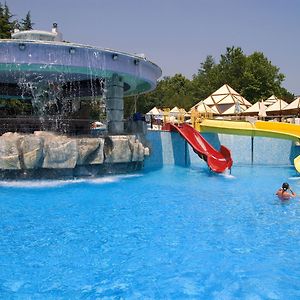 Hotel Magnolia Albena Exterior photo