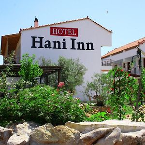 Hani Inn Ligourio Exterior photo