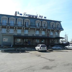 Hotel Gostiniy Dvor Vinnycja Exterior photo