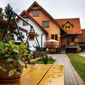 Hotel Penzion Jas Zuberec Exterior photo