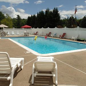 Saco River Motor Lodge & Suites Conway Exterior photo