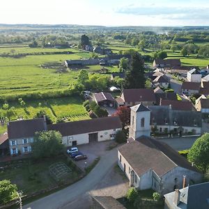 Morvan Séjours Antully Exterior photo