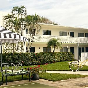 Appartamento Fernando Flats Palm Beach Shores Exterior photo