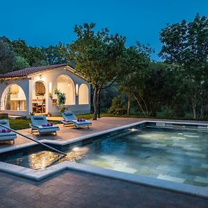 Beautiful Villa With A Pool And A Fenced Garden Medolino Exterior photo