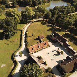 Domaine Du Grand Nouer Villa Pierrefitte-sur-Sauldre Exterior photo