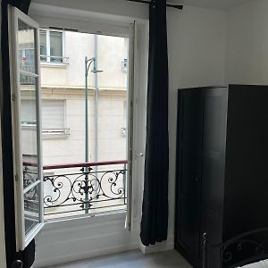 Charmante Appartement A 5 Min De Paris Clichy Exterior photo