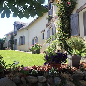 Ferme Laurens Bed and Breakfast Bartrés Room photo