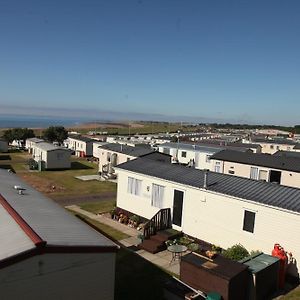 Hotel Red Lion Holiday Park Arbroath Exterior photo