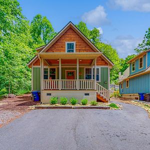 Red Rockers Cottage Black Mountain Exterior photo