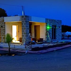 Holy Sea Smart Suites Agios Pandeleimon  Exterior photo