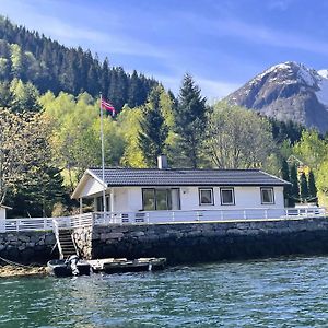 Der Fjordtraum In Balestrand Direkt Am Wasser Villa Exterior photo