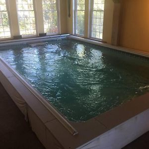 Indoor Pool Fish 7 Free Boats June Reg 699 Sale599 Villa Bluford Exterior photo