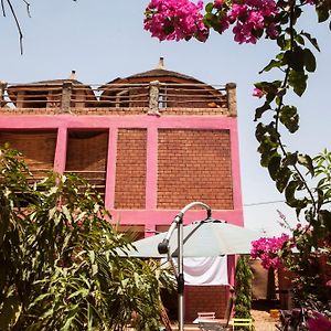 Residence Hotel Lwili Ouagadougou Exterior photo