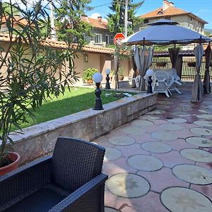 Hotel Приятелската Къща Velingrad Exterior photo