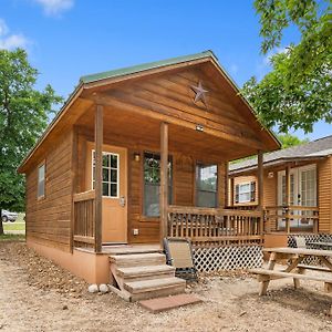 Hotel River Run Cabin On Guadalupe Kerrville Exterior photo