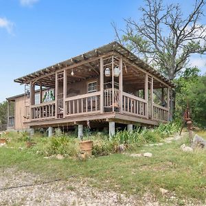 Hotel Artesia Hilltop Cabin Kerrville Exterior photo