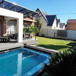 Elegant Haven Villa Boksburg Exterior photo