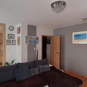 Appartamento Apartman Sandy Prestige Veľký Meder Exterior photo