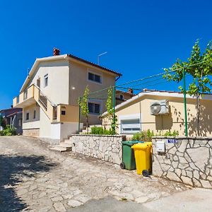 Apartment&Studio Gortan in Marcana near Pula, Istria Exterior photo