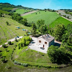 Il Casale di Giovanna Affittacamere Offida Exterior photo