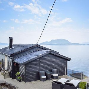 Cozy Home In Skanevik With Kitchen Exterior photo