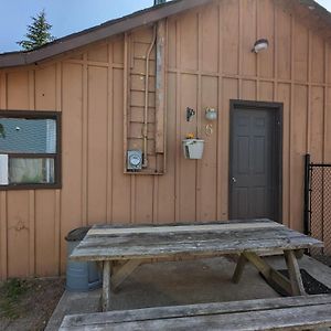 Tiny Wood Cottage 06 Wasaga Beach Exterior photo