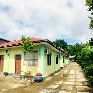 Pinlon Pann Motel Moulmein Exterior photo