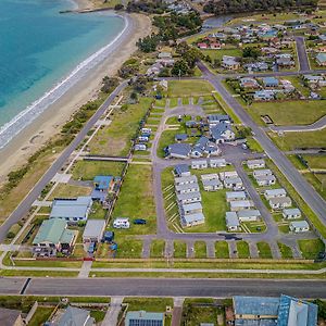 Hotel Swansea Holiday Park Tasmania Exterior photo