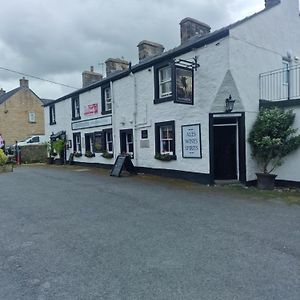 Hotel Craven Heifer Carnforth Exterior photo