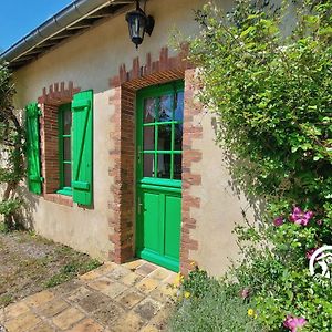 Gîte Saint-Christophe-du-Luat, 4 pièces, 5 personnes - FR-1-600-77 Montsûrs Exterior photo