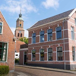 Appartamento Sfeervol Verblijf In Oude Gemeentehuis Eenrum. Exterior photo