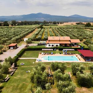 Agriturismo Il Giglio di S. Antonio Villa Montemassi Exterior photo