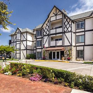 Hotel Worldmark Solvang Exterior photo