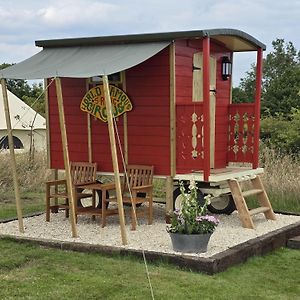 Restored Circus Wagon Villa Saltburn-by-the-Sea Exterior photo