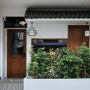 Wander Wonder 八ww Bed and Breakfast Bangkok Exterior photo