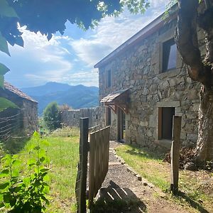 Gîte de charme en plein cœur de l’Ardèche verte La Rochette  Exterior photo