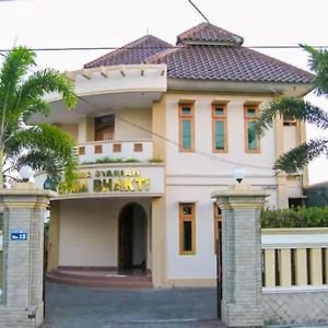 Hotel Wisma Atma Bhakti Bonorejo Exterior photo