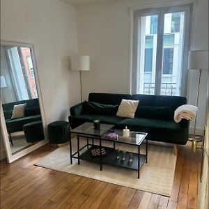 Appartement Cocon A Paris E1G Clichy Exterior photo