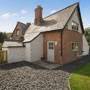 Ty-Ucha Cottage Llangollen Exterior photo